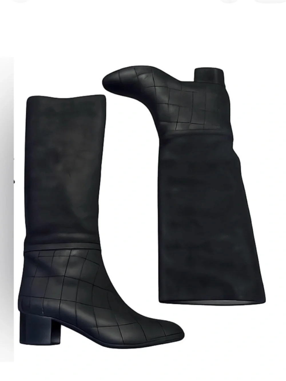 NEW NIB Chanel Quilted Heeled Boots 39